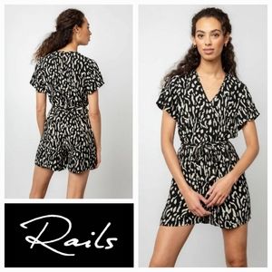 RAILS S Sophia Tie Waist Romper Abstract Cheetah Size Small